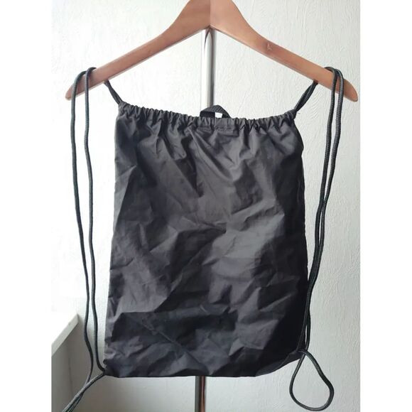 NWOT Adidas Drawstring Backpack - Picture 4 of 7